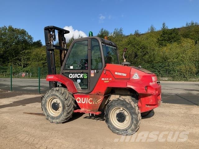 Manitou M26-4 越野叉车|叉装车