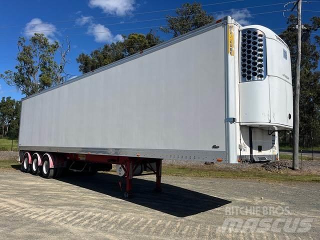 MaxiTrans  保温半挂车