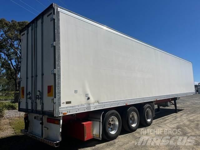MaxiTrans  保温半挂车