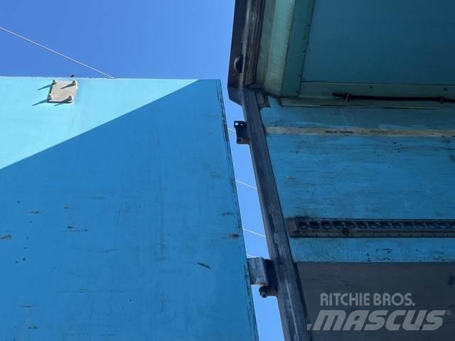 MaxiTrans  保温半挂车