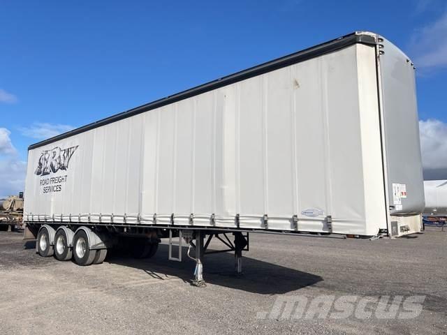 MaxiTrans  侧帘拖车