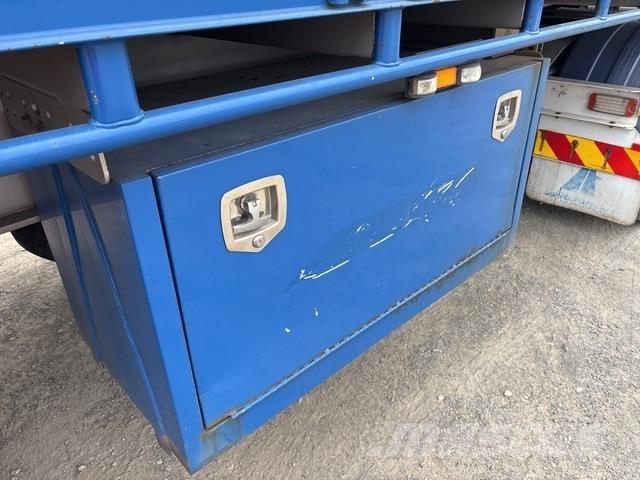 MaxiTrans  自卸半挂车