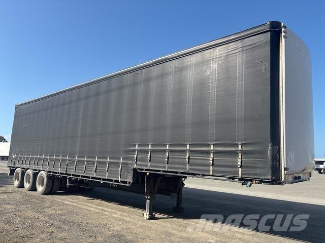 MaxiTrans  侧帘拖车