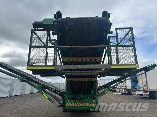 McCloskey R70 振动筛