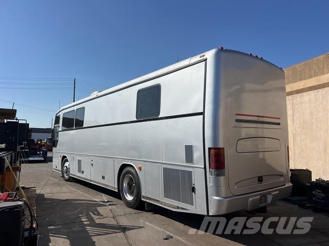 MCI F3500 房车