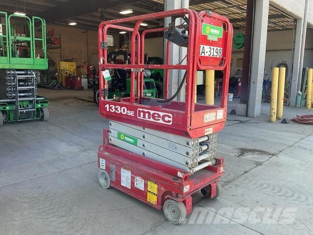 MEC 1330SE 剪叉式升降机