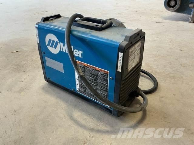 Miller CST-280 焊接设备