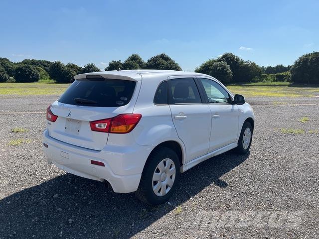 Mitsubishi RVR 汽车