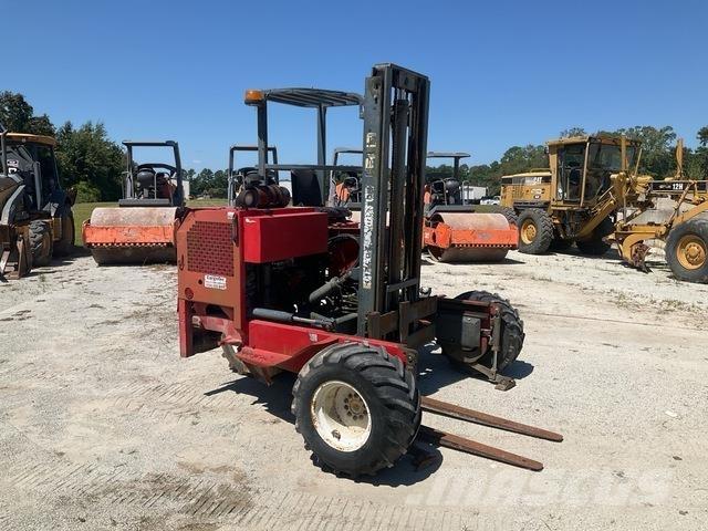 Moffett M5000 车载式叉车