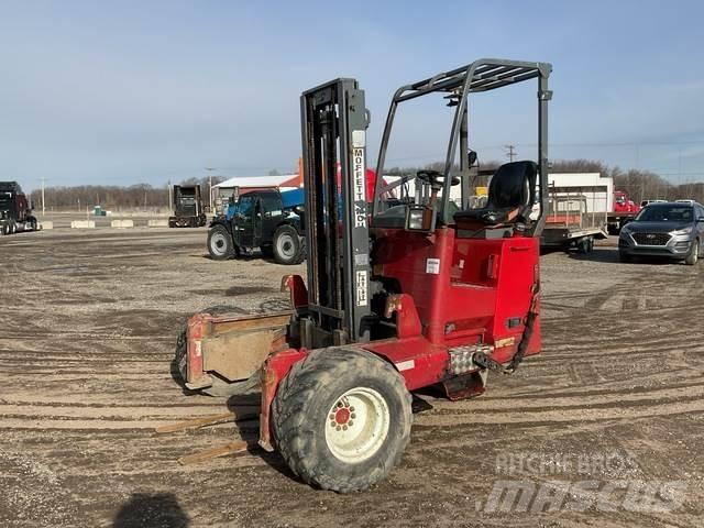 Moffett M55 车载式叉车