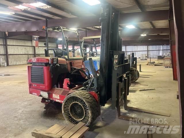 Moffett M55 车载式叉车