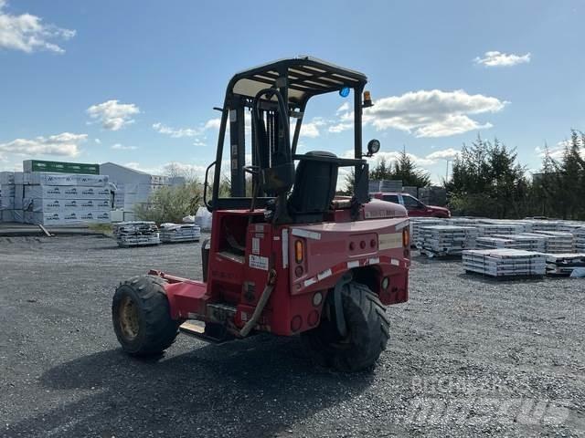 Moffett M5500 车载式叉车