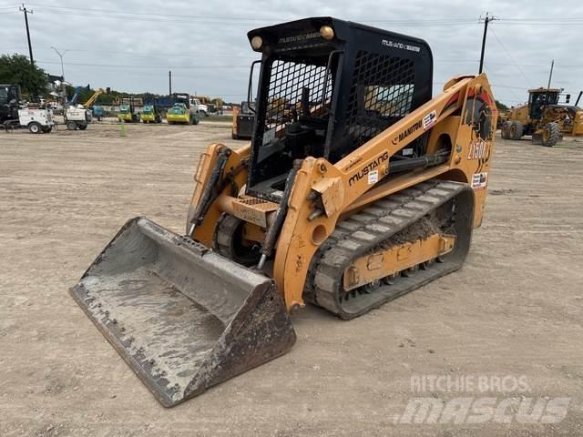 Mustang 2150RT 滑移装载机