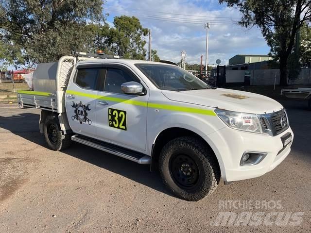 Nissan Navara 皮卡车