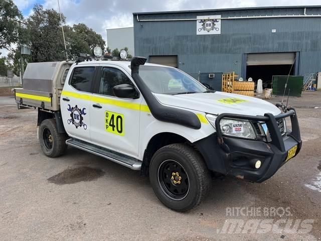 Nissan Navara 皮卡车