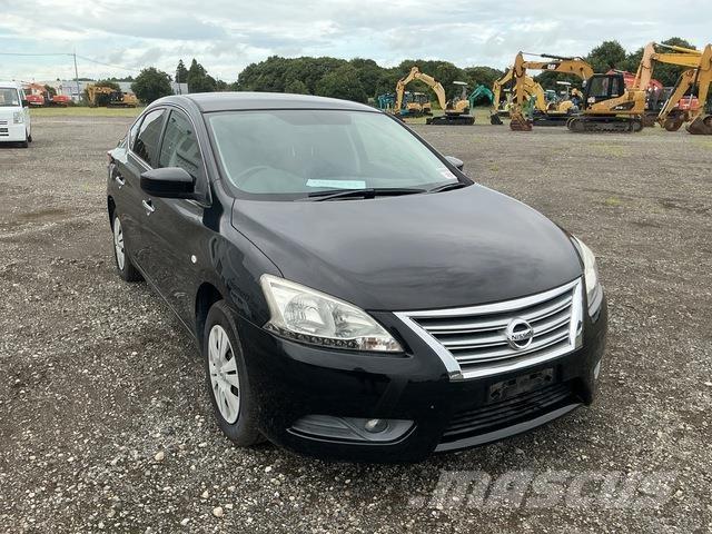 Nissan SYLPHY 汽车