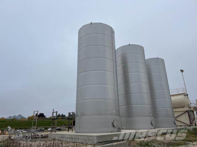  Novid 水肥车