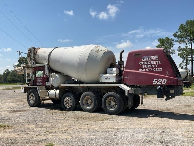 Oshkosh  其他货车