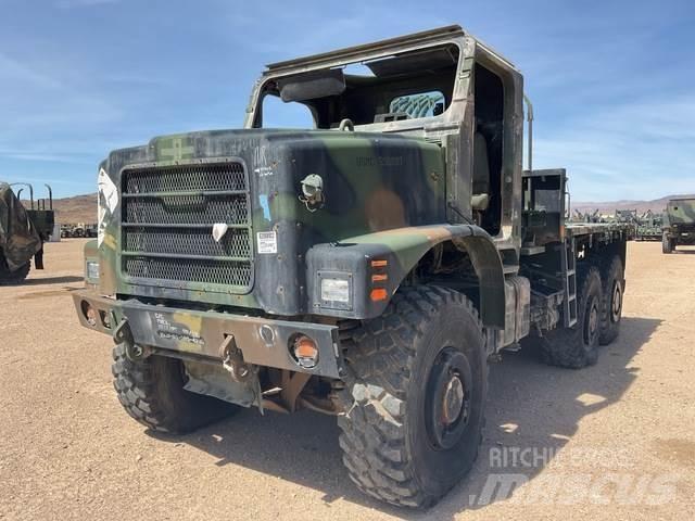 Oshkosh  厢式货车
