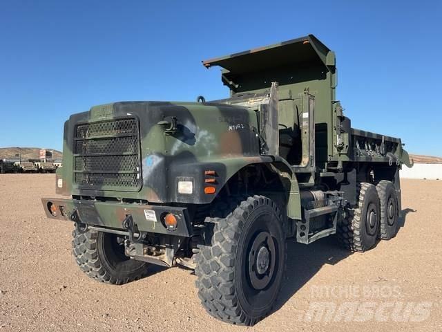 Oshkosh AMK29A1 自卸式货车