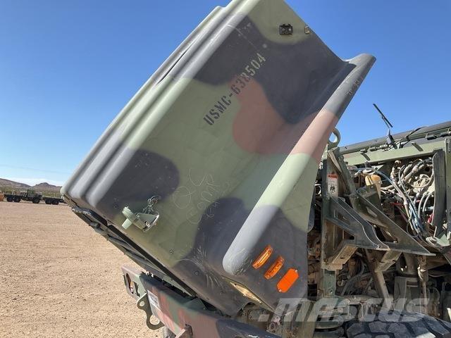 Oshkosh MTVR 厢式货车