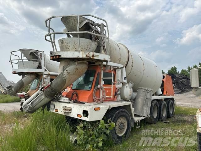 Oshkosh S2346 其他货车