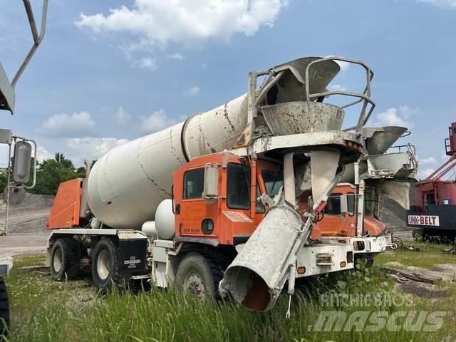 Oshkosh S2346 其他货车