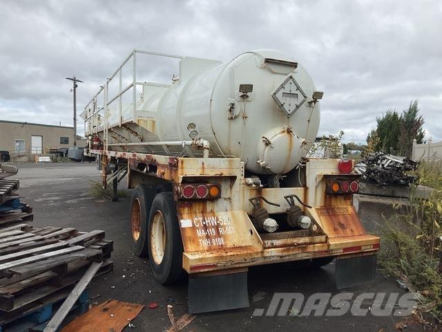 Overland Tank 罐式拖车