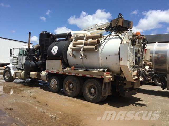 Peterbilt  履带挖掘机