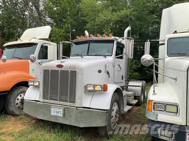 Peterbilt  牵引车