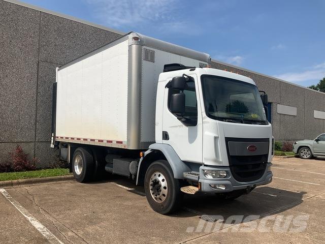 Peterbilt 220 厢式货车