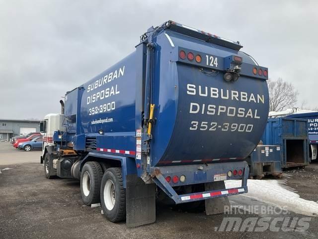 Peterbilt 320 垃圾车