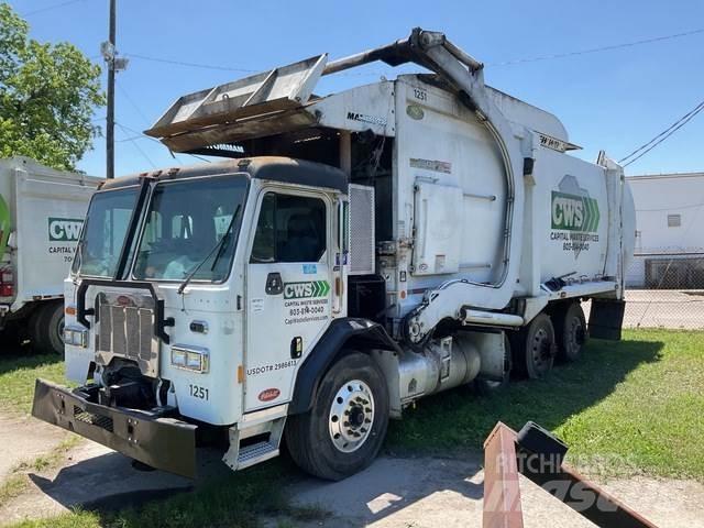 Peterbilt 320 垃圾车