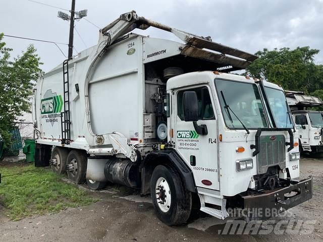 Peterbilt 320 垃圾车