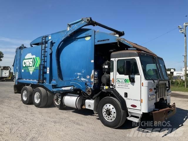 Peterbilt 320 垃圾车