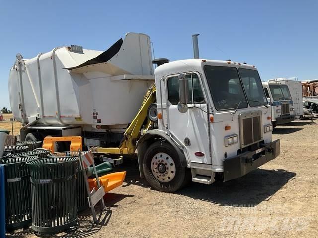 Peterbilt 320 垃圾车