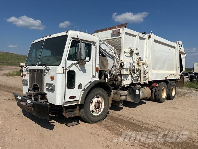 Peterbilt 320 垃圾车