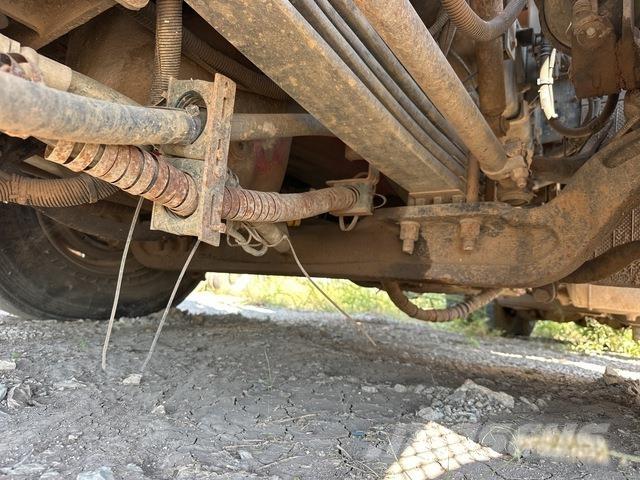 Peterbilt 320 垃圾车