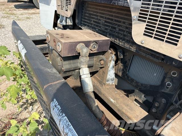 Peterbilt 320 垃圾车
