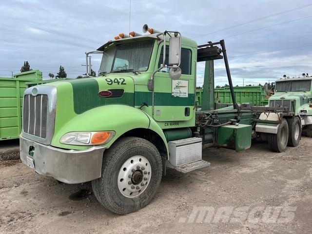 Peterbilt 330 工程吊钩车