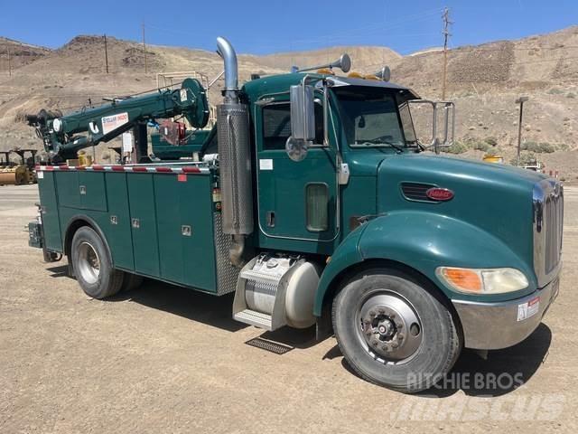 Peterbilt 335 市政车
