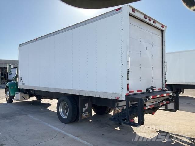 Peterbilt 335 厢式货车