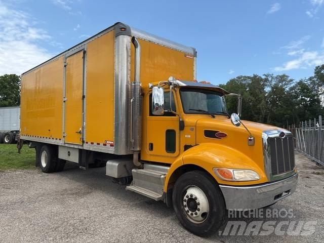 Peterbilt 337 厢式货车
