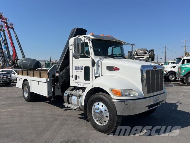 Peterbilt 337 其他货车