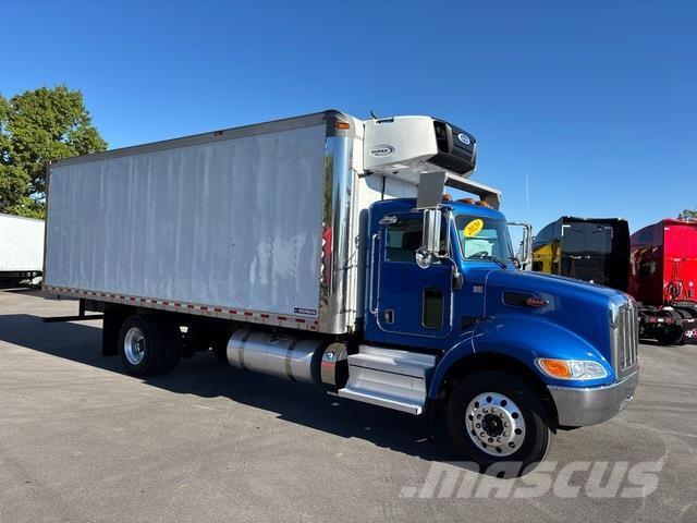 Peterbilt 337 冷藏车