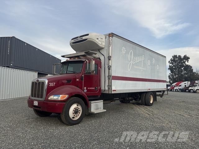 Peterbilt 337 冷藏车