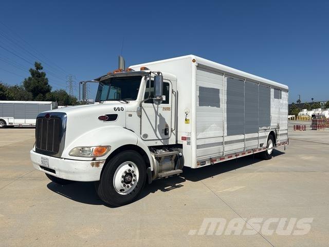 Peterbilt 337 饮料运输车