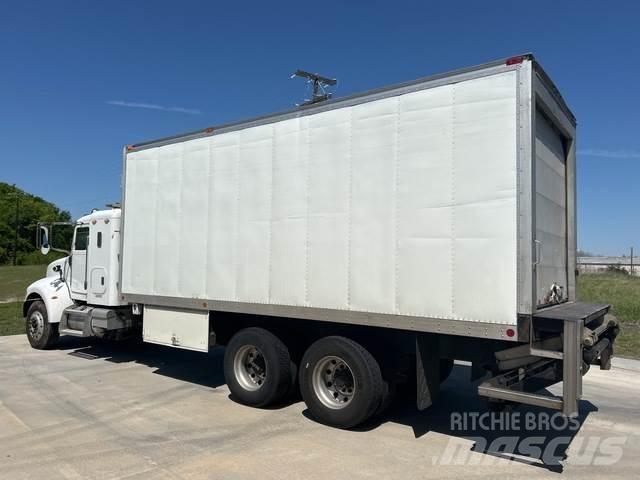 Peterbilt 340 冷藏车