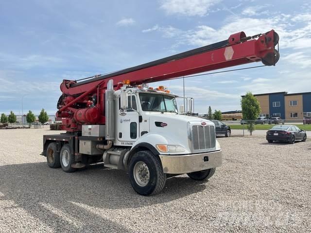 Peterbilt 340 钻机车