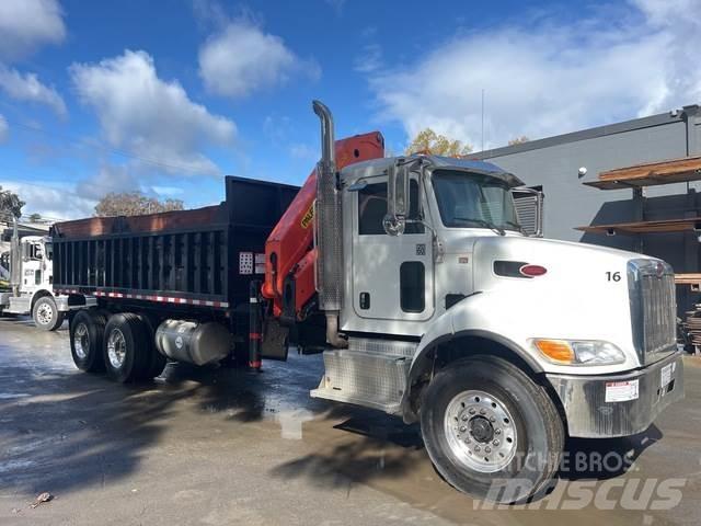 Peterbilt 348 其他货车